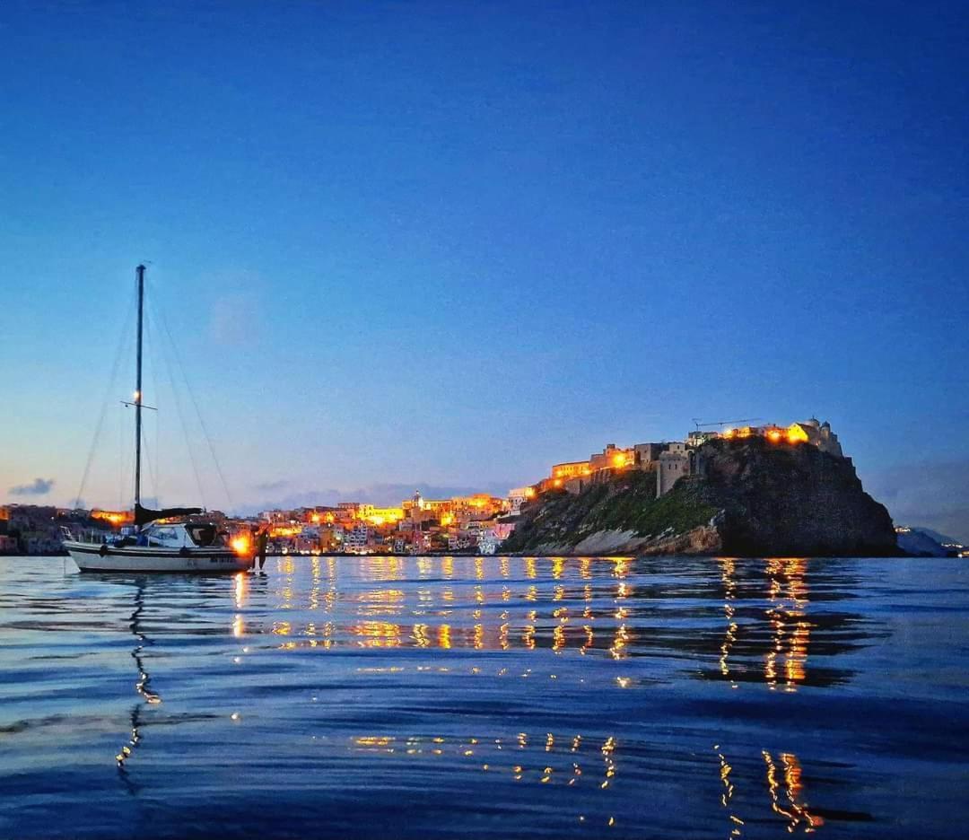 Palazzo Palumbo Hotel Procida Luaran gambar